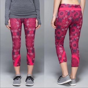 Lululemon Athletica Inspire Crop Leggings Size 6